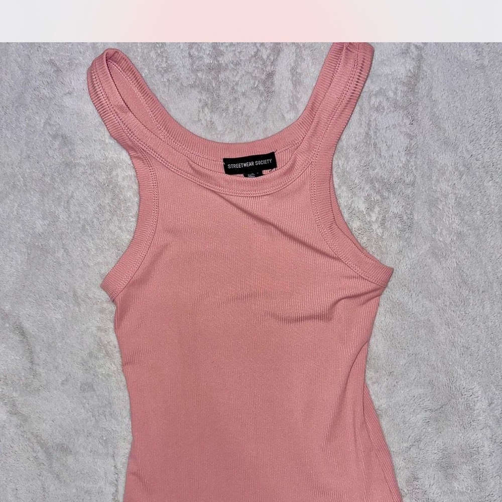 Women's Pink Tank Top